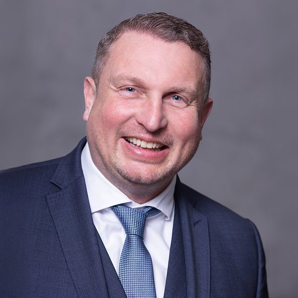 Bereichsleiter Berlin, Handlungsbevollmächtigter, Ansprechpartner für Hochbau 